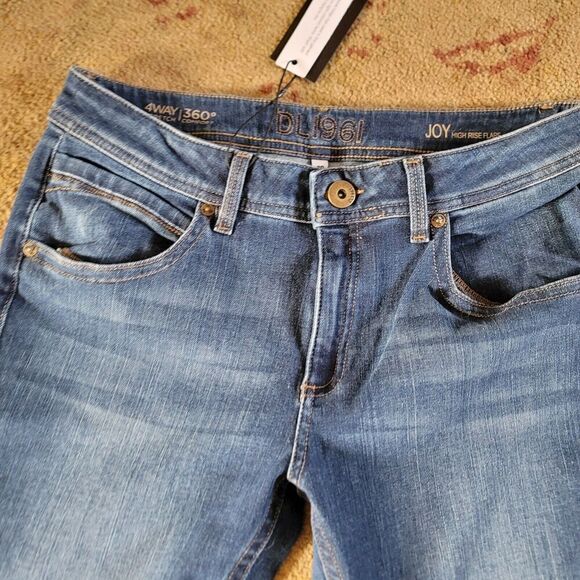 DL1961 Joy  High Rise Flare 4-Way Stretch Jeans Size 30 NWT - Picture 7 of 16